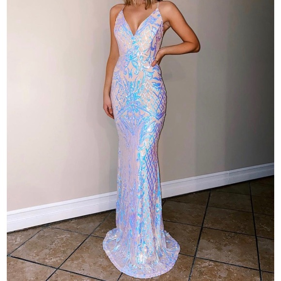 Prom/Formal dress - Picture 2 of 3